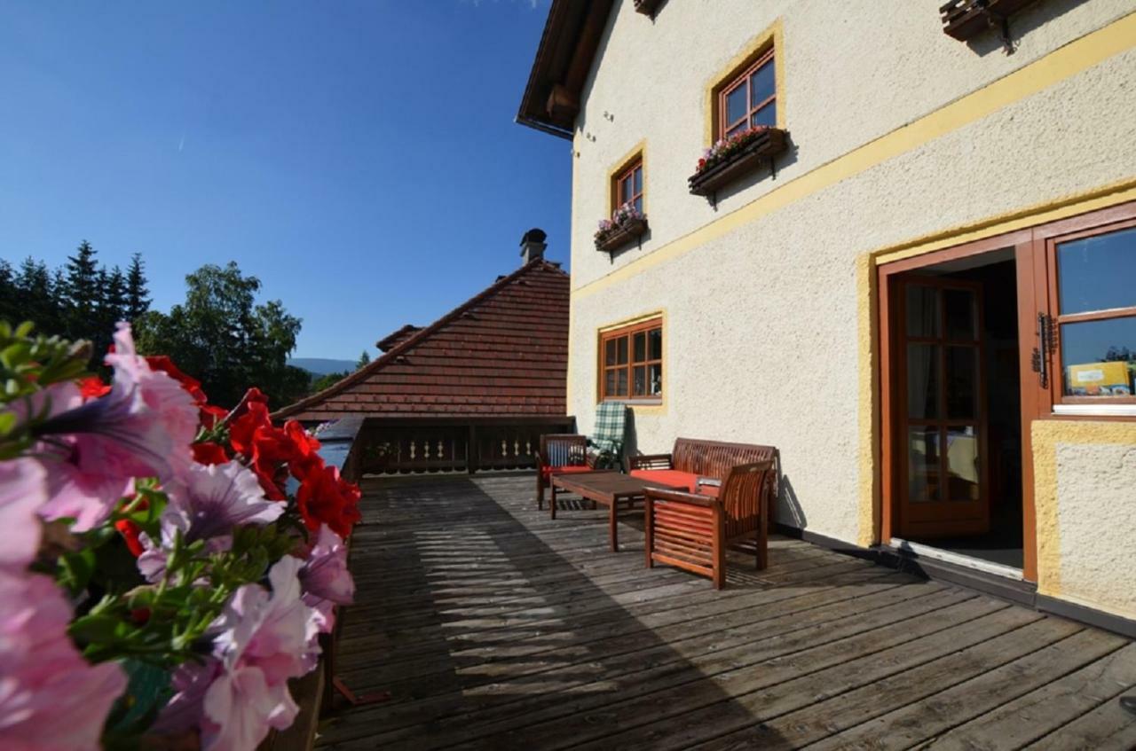 Haus Schitter-Macheiner Appartement Mauterndorf  Buitenkant foto